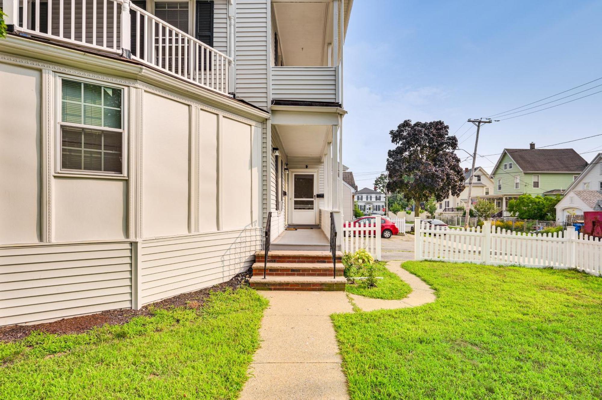 9 Mi To Dtwn Boston Cozy Malden Apartment Exteriör bild